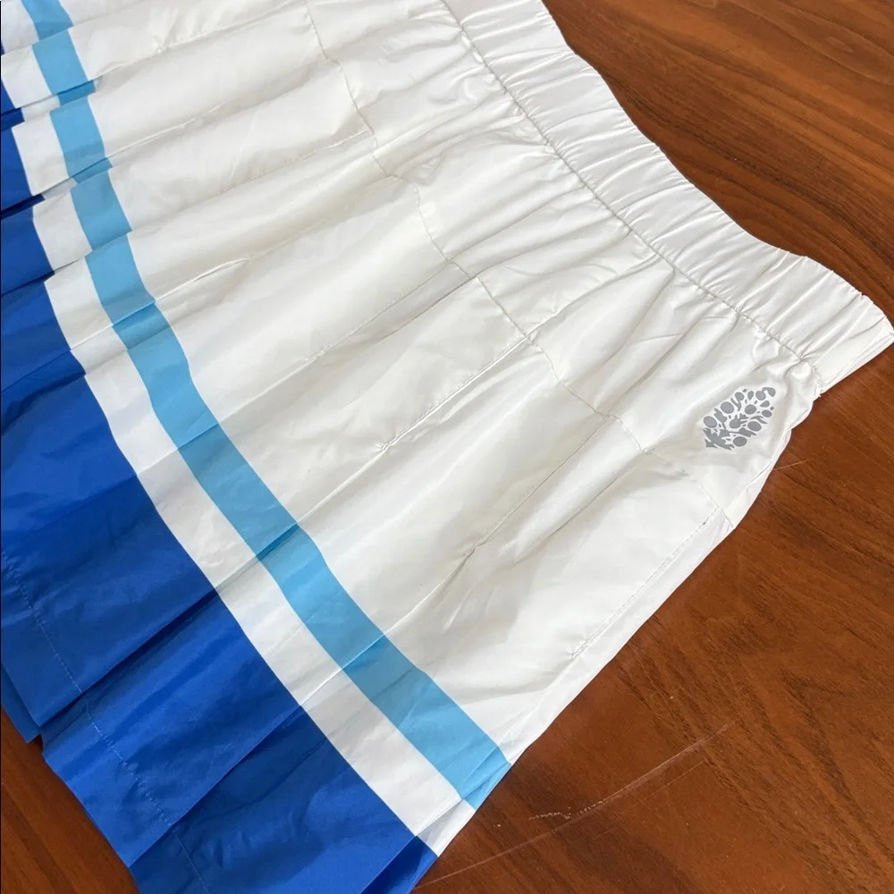 FP Movement Top Spin Pleated Tennis Skort Size Small Like new!